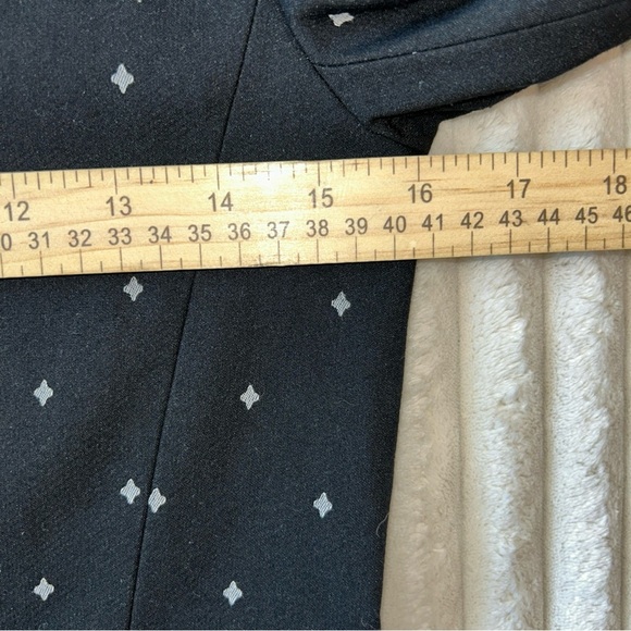 Armani Exchange Black Patterned Women's Blazer Size 0 - Picture 7 of 10